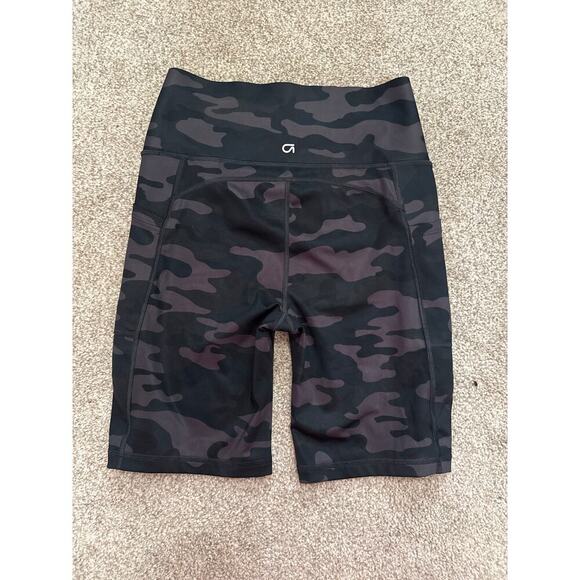 GAP Fit Sculpt,Eclipse,& Blackout Technology Compression Workout Shorts (4), S - Picture 13 of 13